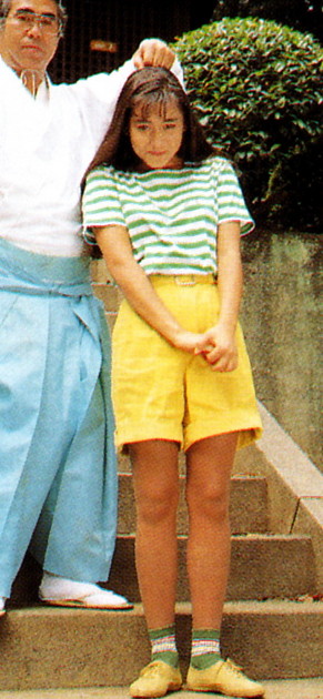 002.jpg