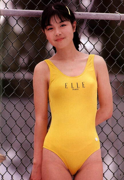 048.jpg